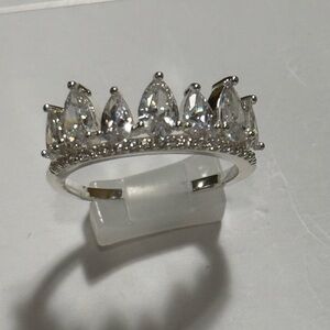 Elegant Size 7 Cubic Zirconia (CZ) Crown Ring in Silver NIB